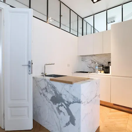 Luxury Penthouse With Rooftop Terrace Apartamento *